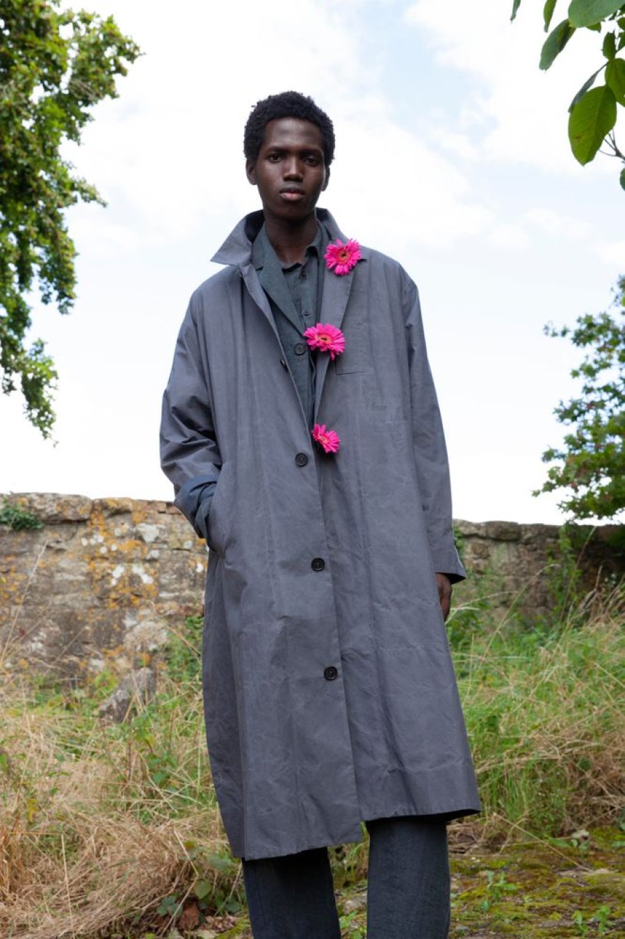 Clothing Toogood Outerwear | The Messenger Coat / Proofed Cotton Charcoal